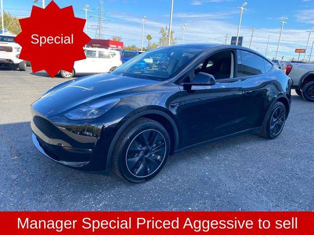 2024 Tesla Model Y Long Range — SUV — 25,463 mi — Dunkirk, NY