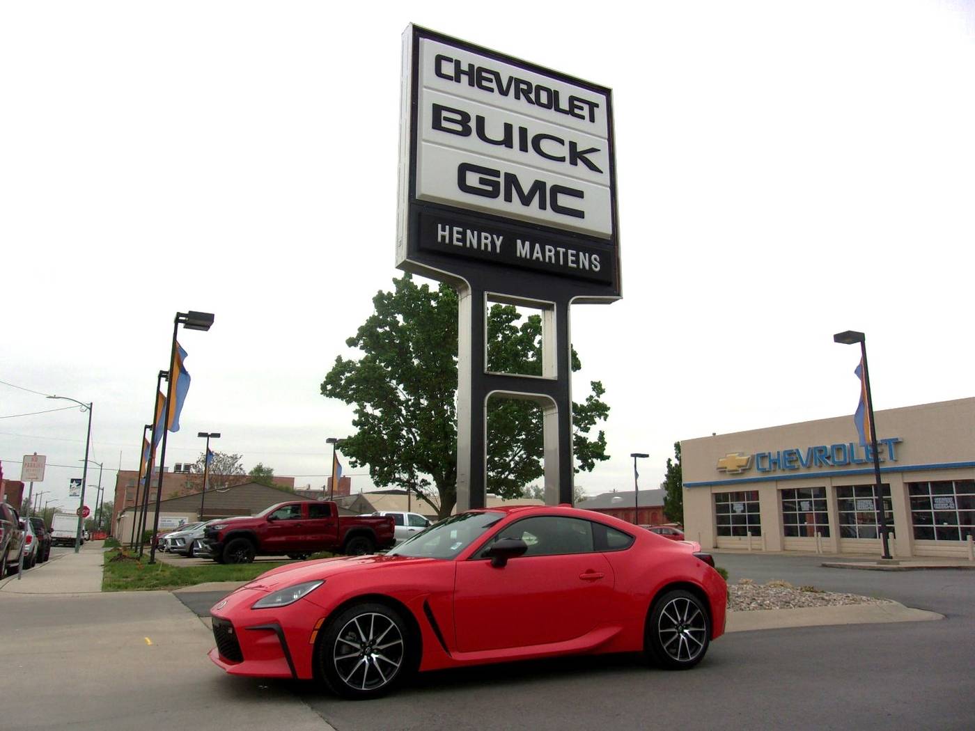 2023 Toyota GR86 Base — Coupe — 10,821 mi — Leavenworth, KS