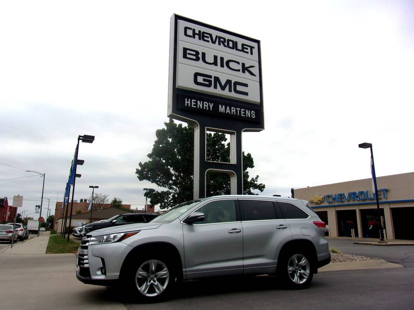 2018 Toyota Highlander Limited — SUV — 83,013 mi — Leavenworth, KS