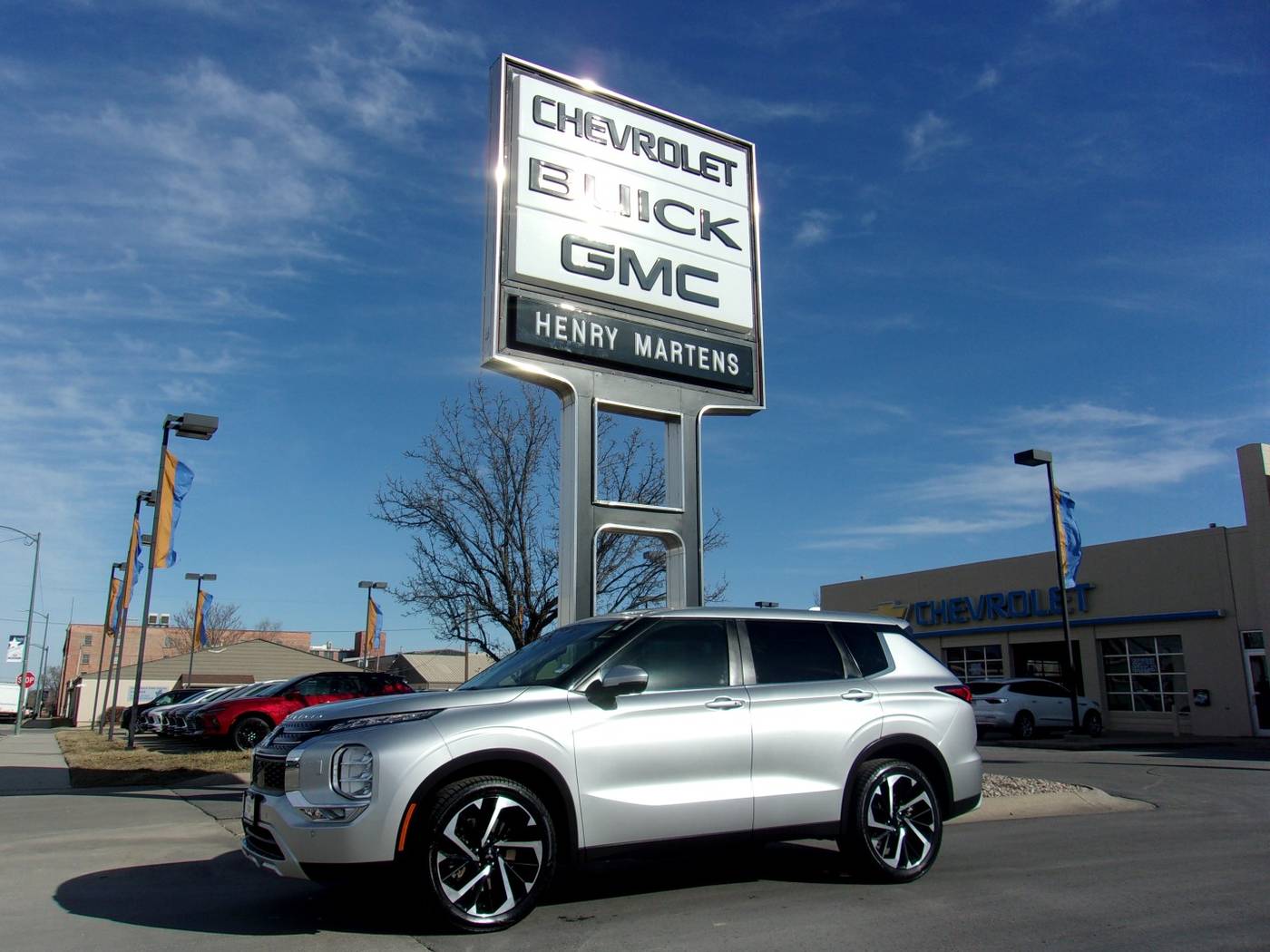 2022 Mitsubishi Outlander SE Launch Edition — SUV — 60,475 mi — Leavenworth, KS