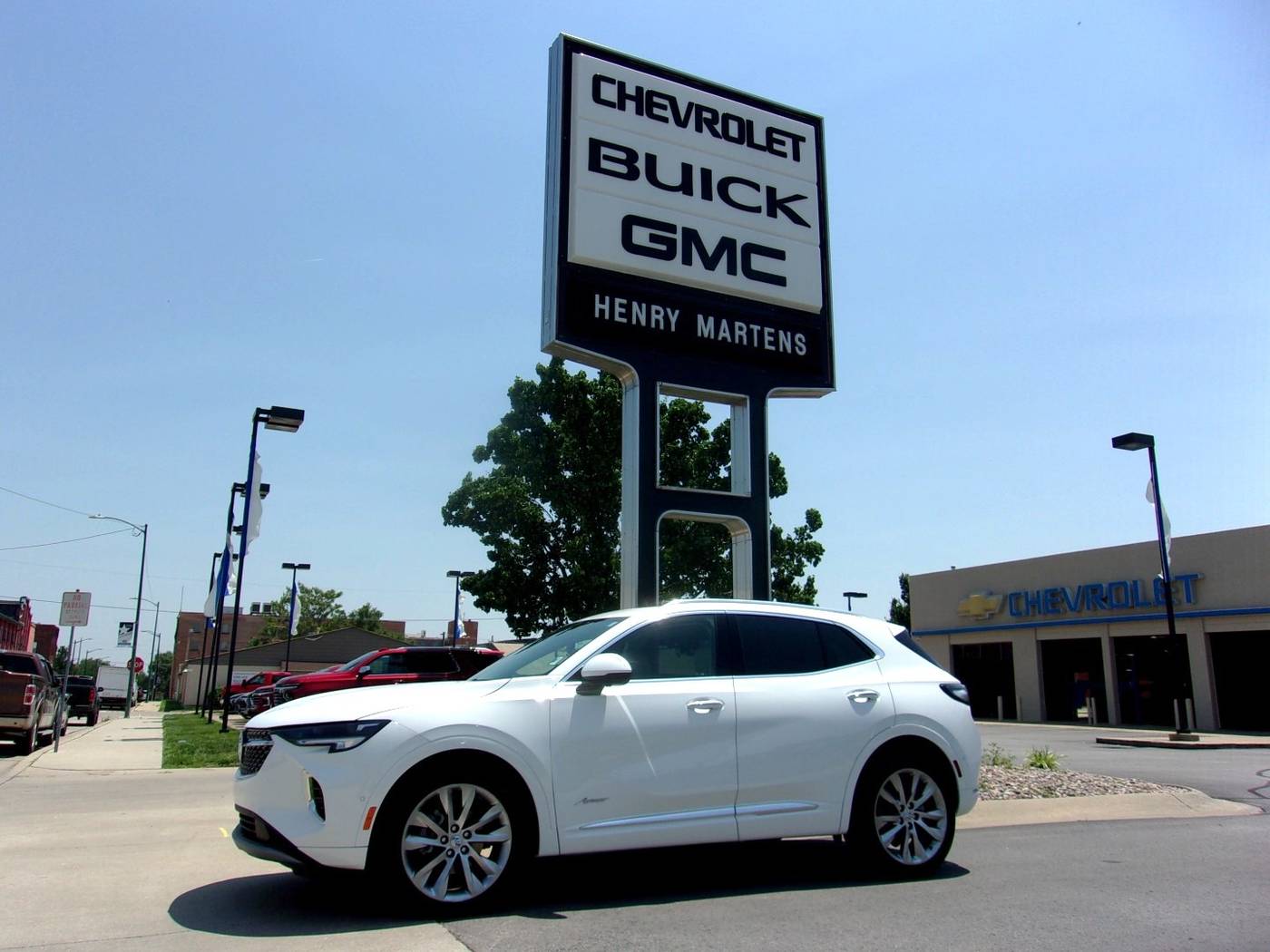 2022 Buick Envision Avenir — SUV — 12,627 mi — Leavenworth, KS