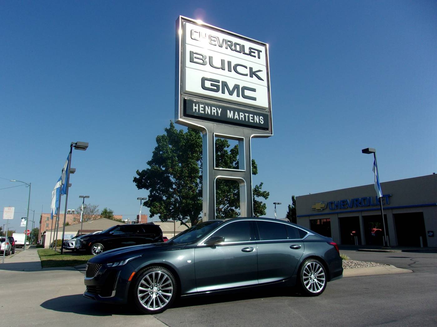 2020 Cadillac CT5 Premium Luxury — Sedan — 23,416 mi — Leavenworth, KS