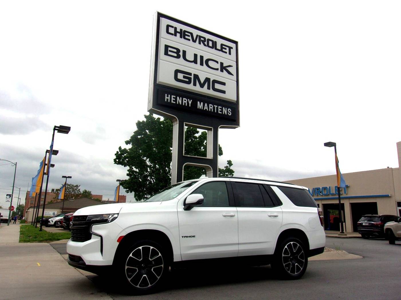 2023 Chevrolet Tahoe RST — SUV — 32,845 mi — Leavenworth, KS