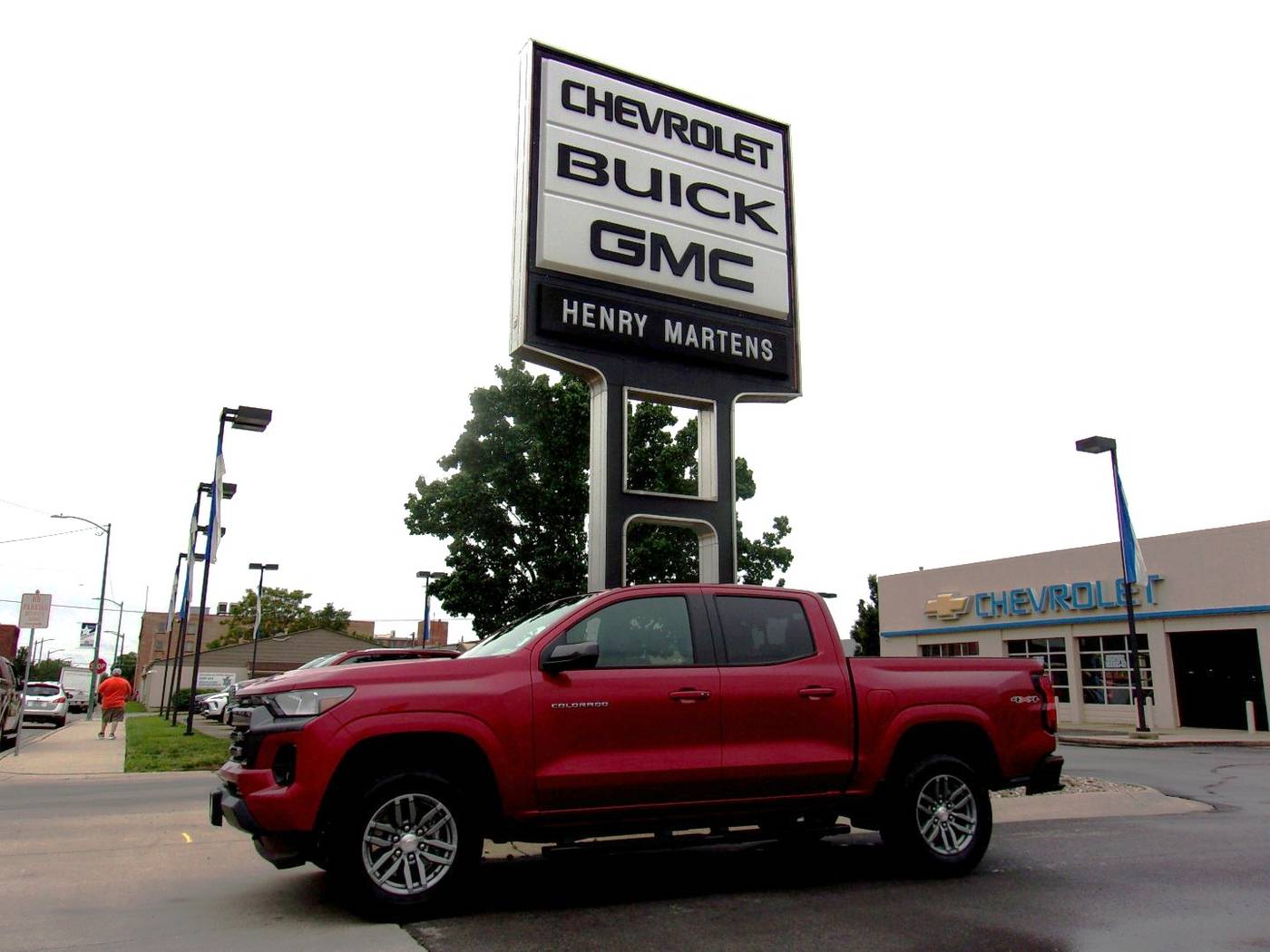 2024 Chevrolet Colorado LT — Pickup Truck — 2,431 mi — Leavenworth, KS