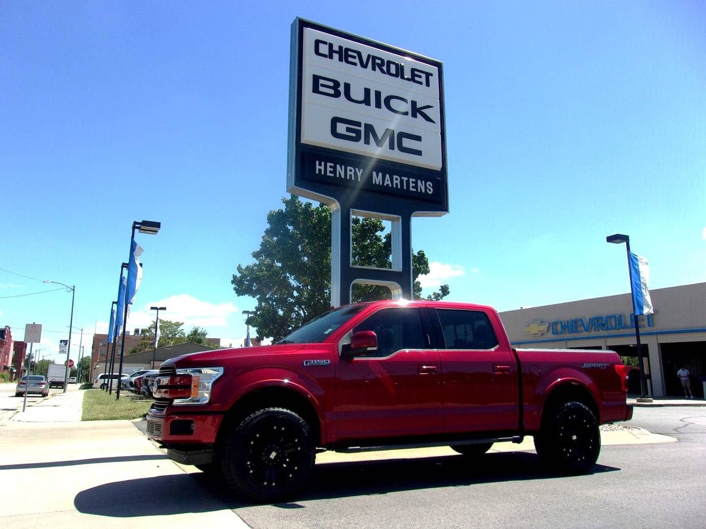 2018 Ford F-150 Lariat — Pickup Truck — 80,153 mi — Leavenworth, KS