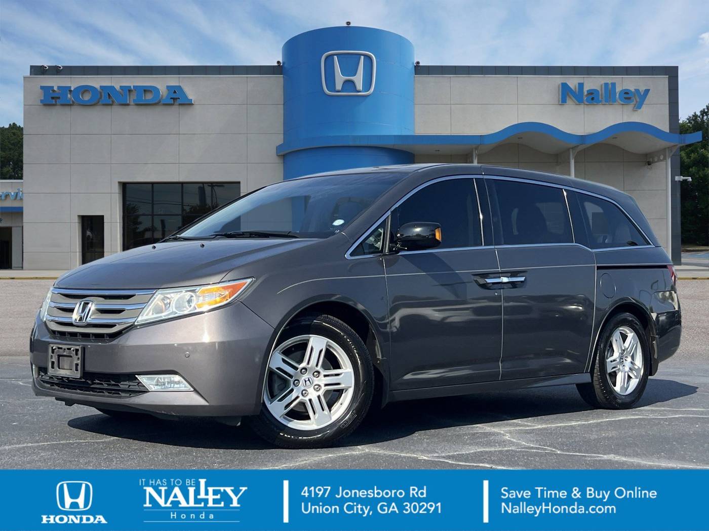2013 Honda Odyssey Touring — Minivan — 110,500 mi — Union City, GA