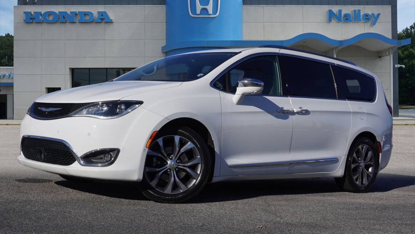 2017 Chrysler Pacifica Limited — Minivan — 91,869 mi — Union City, GA