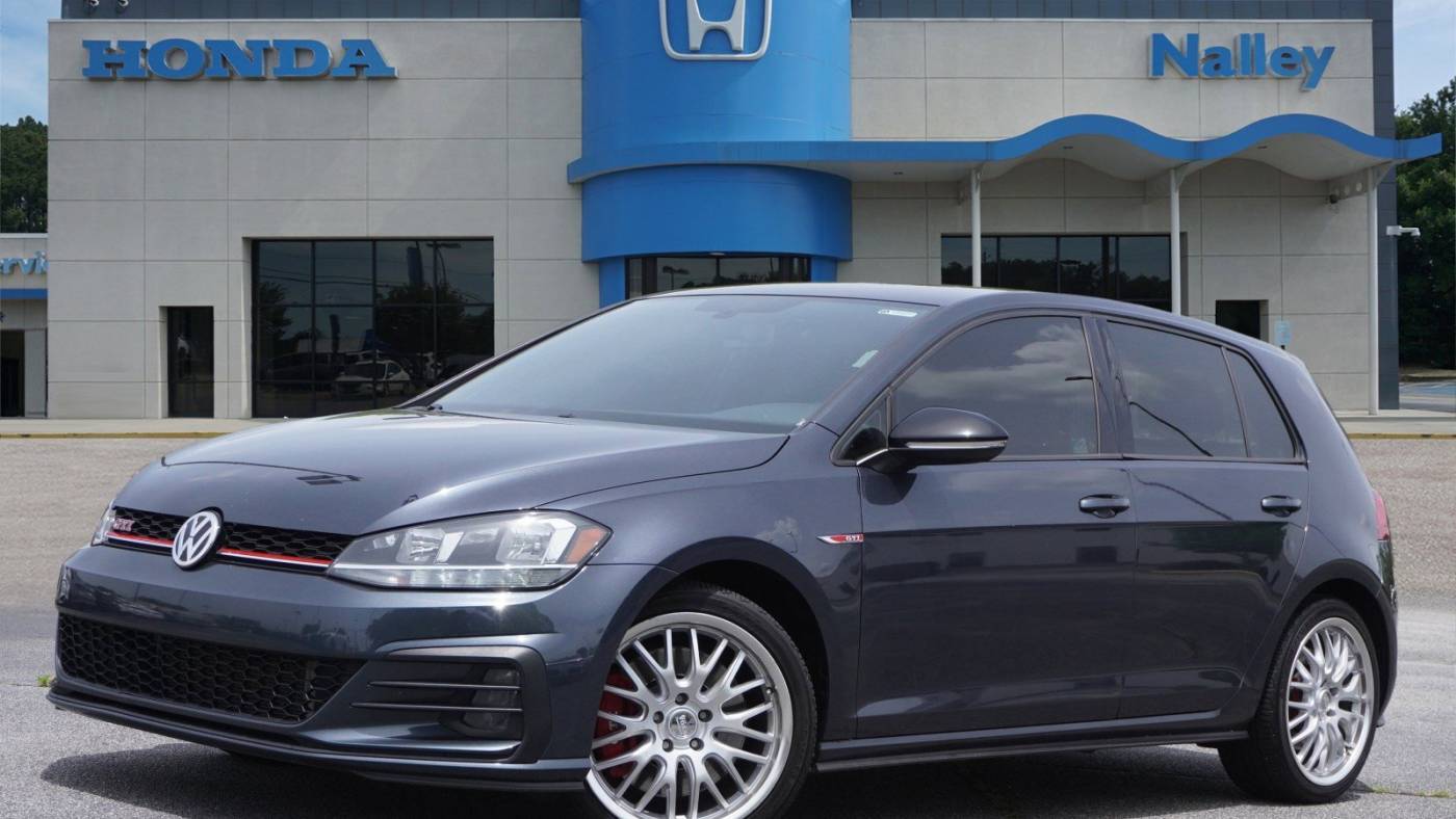 2021 Volkswagen Golf GTI S