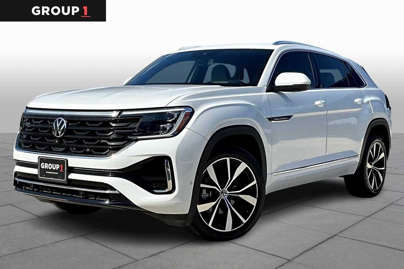 2024 Volkswagen Atlas Cross Sport SEL Premium R-Line — SUV — 10,997 mi — San Antonio, TX