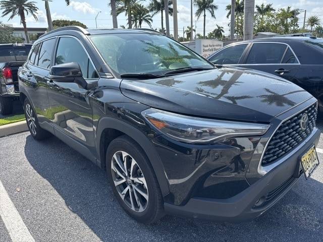 2023 Toyota Corolla Cross XLE — SUV — 29,633 mi — Deerfield Beach, FL
