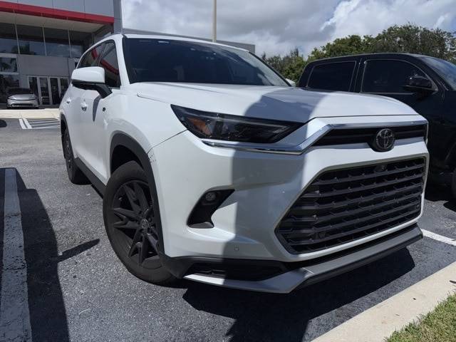 2025 Toyota Grand Highlander Hybrid MAX Limited — SUV — 18,232 mi — Deerfield Beach, FL