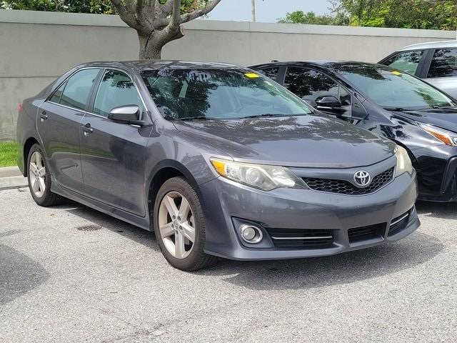 2014 Toyota Camry SE — Sedan — 82,320 mi — Deerfield Beach, FL