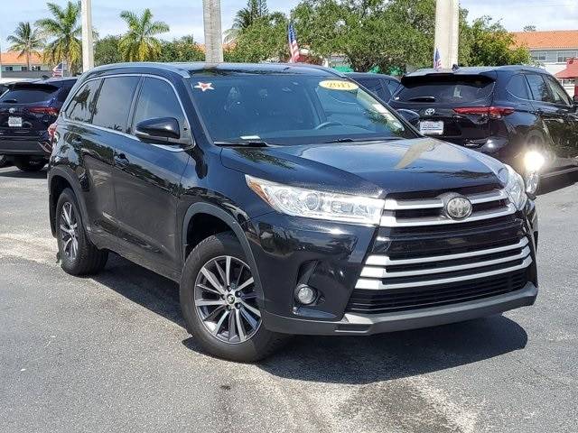 2017 Toyota Highlander XLE — SUV — 122,047 mi — Deerfield Beach, FL