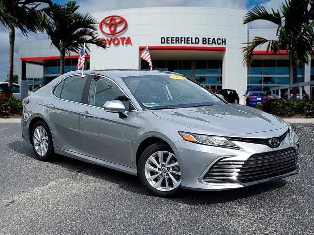 2024 Toyota Camry LE — Sedan — 33,116 mi — Deerfield Beach, FL