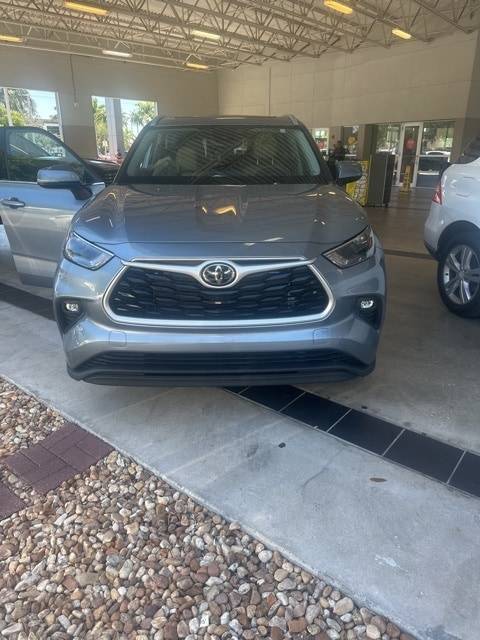 2022 Toyota Highlander XLE — SUV — 33,063 mi — Deerfield Beach, FL