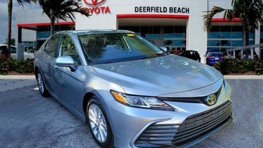2024 Toyota Camry LE — Sedan — 30,301 mi — Deerfield Beach, FL