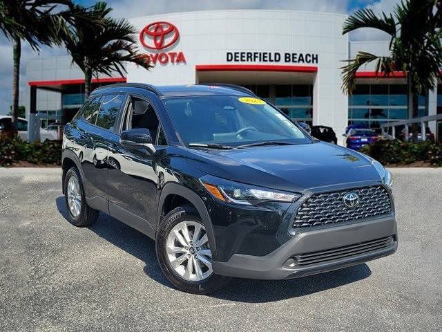 2023 Toyota Corolla Cross LE — SUV — 17,629 mi — Deerfield Beach, FL