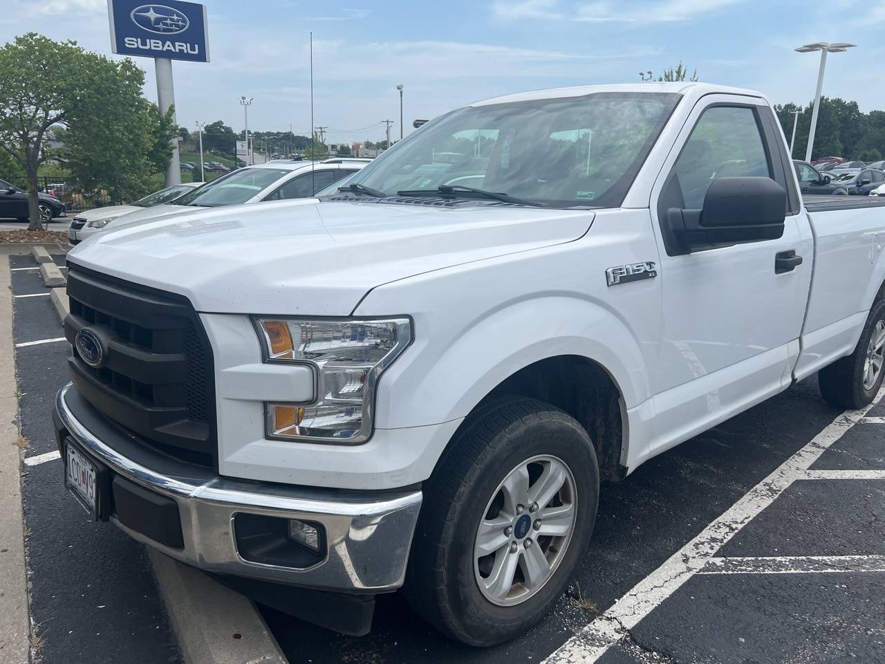 2017 Ford F-150 XL — Pickup Truck — 108,901 mi — Kansas City, MO