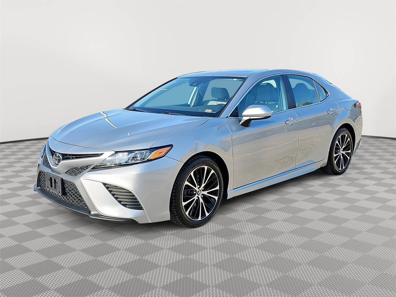 2019 Toyota Camry SE — Sedan — 72,746 mi — Kansas City, MO