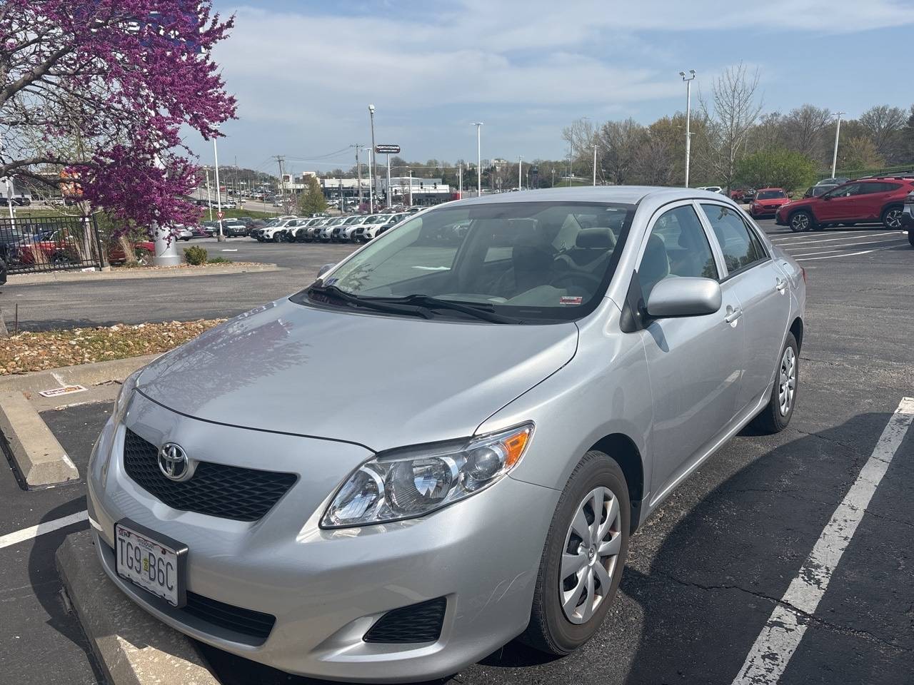 2010 Toyota Corolla LE — Sedan — 92,911 mi — Kansas City, MO