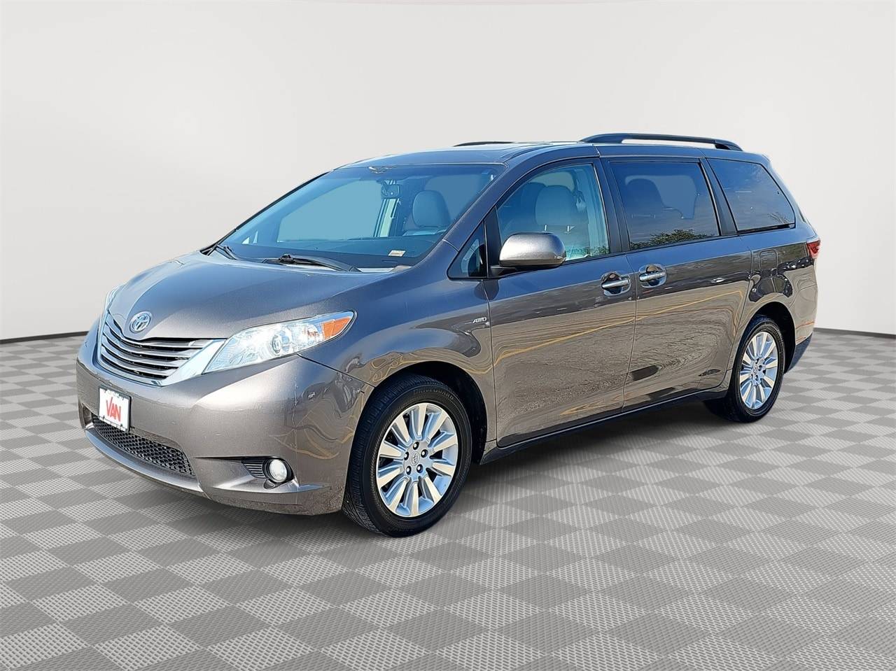 2016 Toyota Sienna Limited — Minivan — 126,553 mi — Kansas City, MO