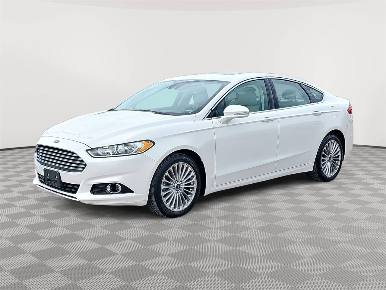 2016 Ford Fusion Titanium — Sedan — 64,327 mi — Kansas City, MO