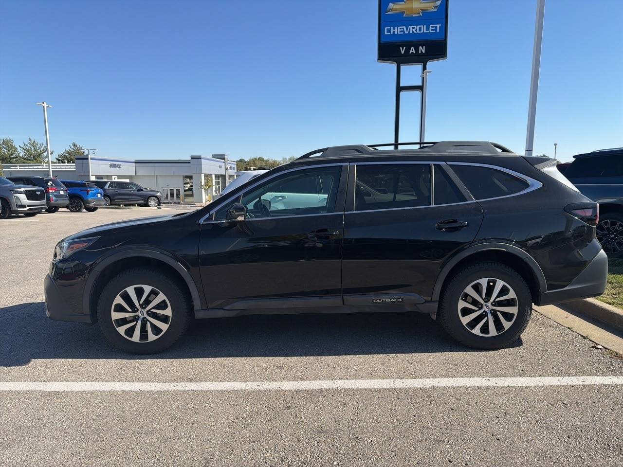 2020 Subaru Outback 2.5i Premium — SUV — 85,323 mi — Kansas City, MO