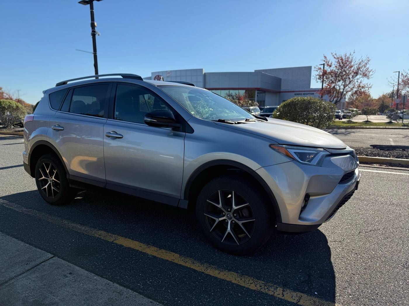 2017 Toyota RAV4 SE — SUV — 112,054 mi — Stafford, VA
