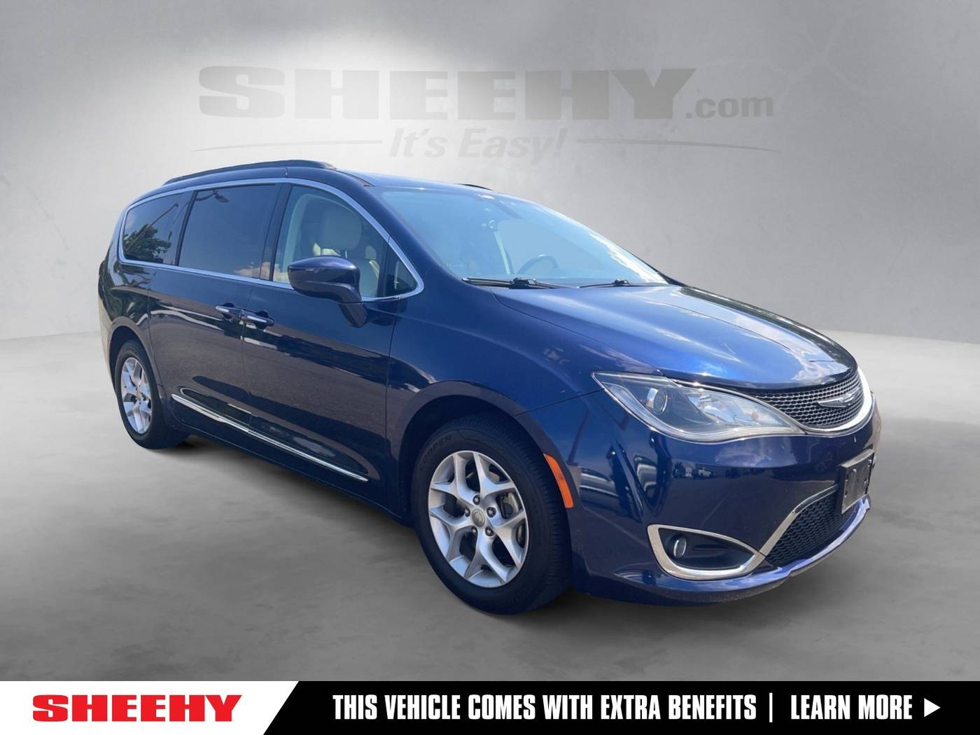 2017 Chrysler Pacifica Touring L — Minivan — 100,170 mi — Stafford, VA