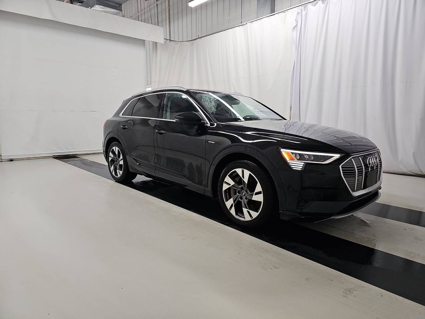 2022 Audi e-tron Premium Plus — SUV — 28,779 mi — Stafford, VA