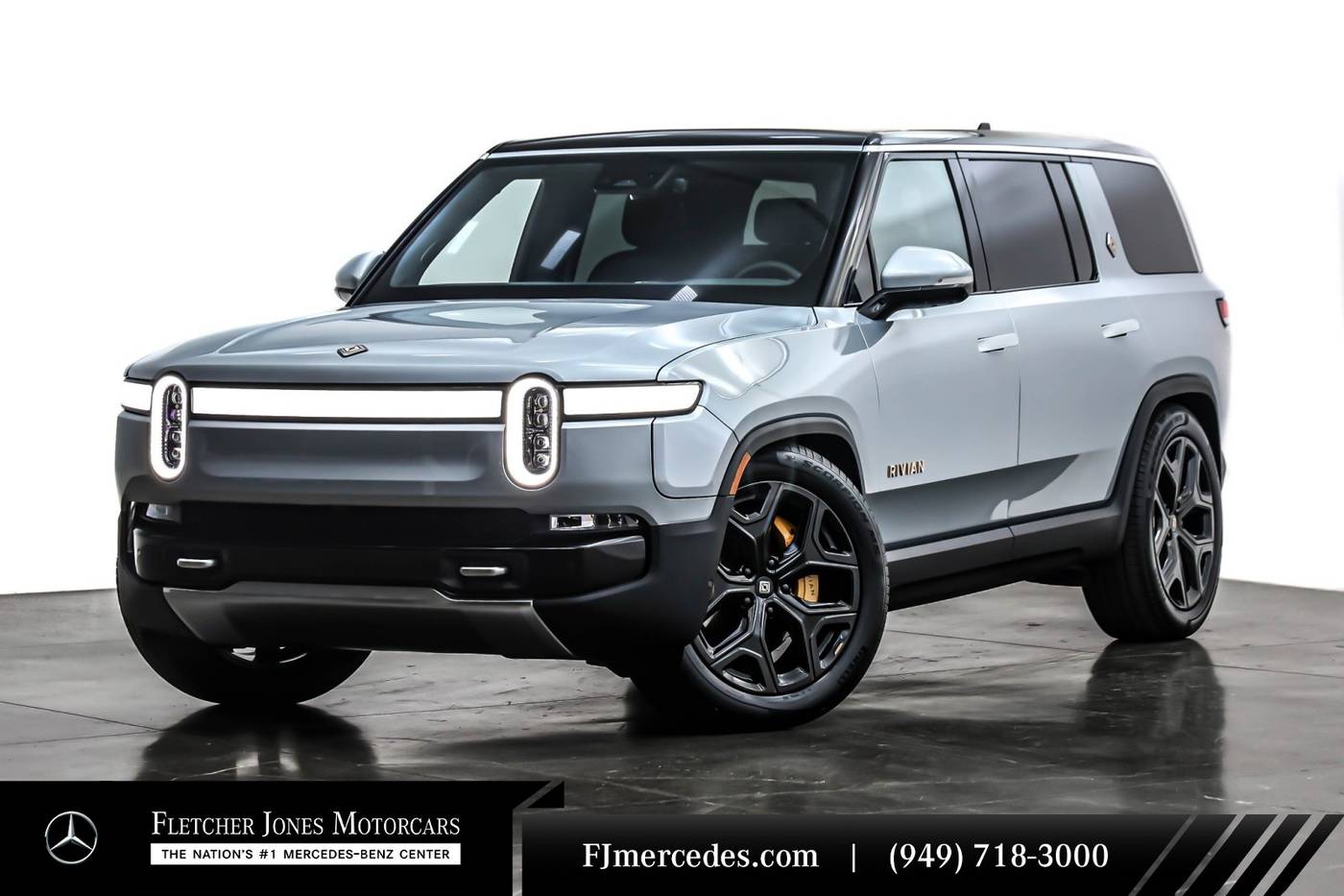 2023 Rivian R1S