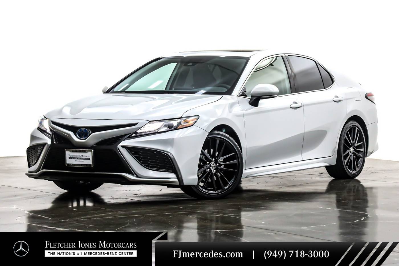2024 Toyota Camry Hybrid XSE — Sedan — 12,967 mi — Newport Beach, CA