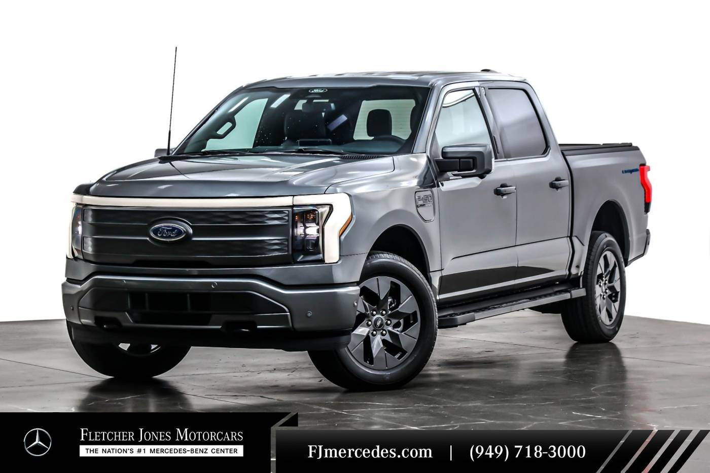2022 Ford F-150 Lightning LARIAT — Pickup Truck — 24,991 mi — Newport Beach, CA