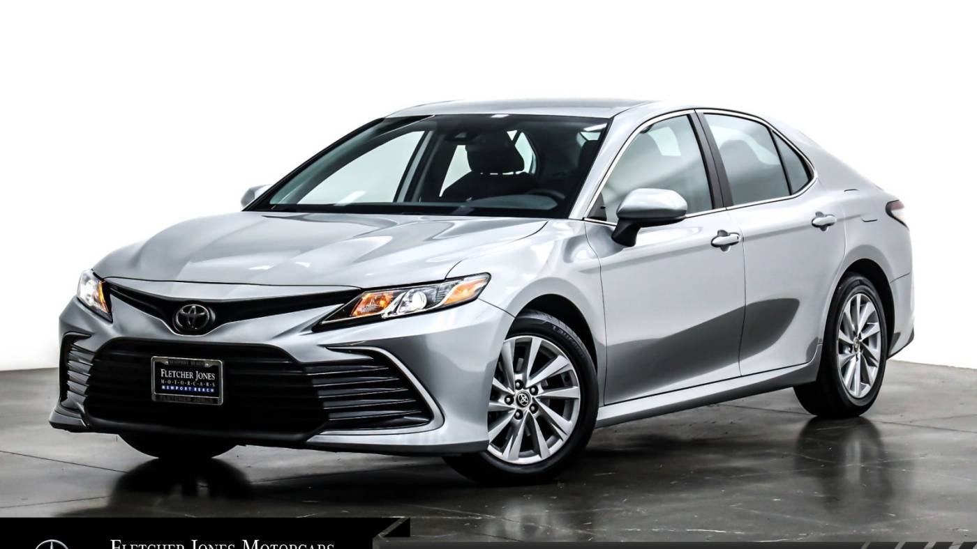 2021 Toyota Camry LE — Sedan — 49,244 mi — Newport Beach, CA