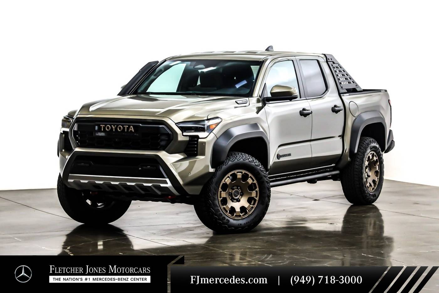 2025 Toyota Tacoma Trailhunter Hybrid — Pickup Truck — 5,764 mi — Newport Beach, CA