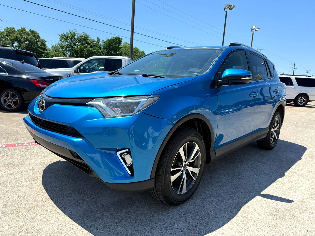 2016 Toyota RAV4 XLE — SUV — 81,384 mi — N Richland Hills, TX