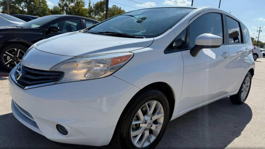 2016 Nissan Versa 1.6 SV — Hatchback — 75,963 mi — N Richland Hills, TX