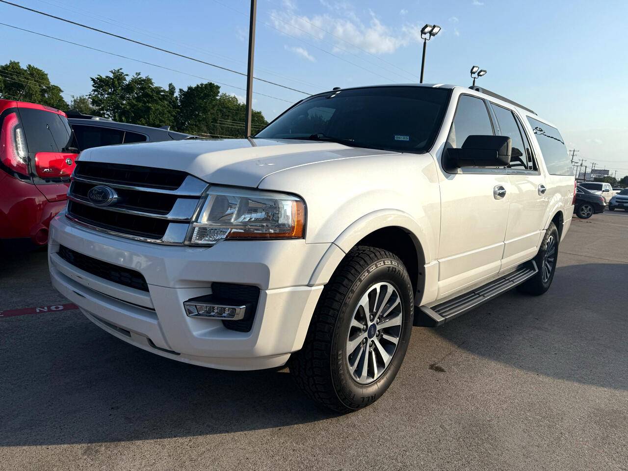 2017 Ford Expedition XLT — SUV — 122,439 mi — N Richland Hills, TX