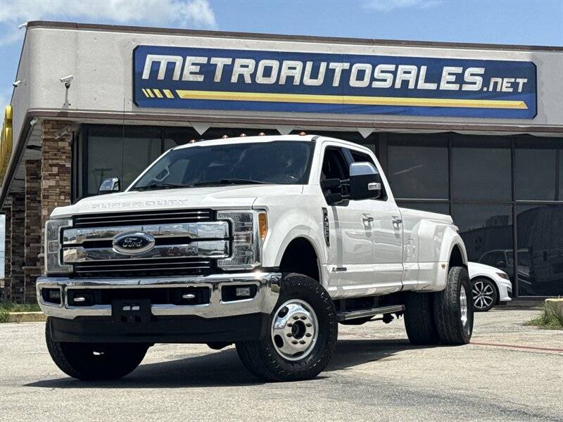 2017 Ford Super Duty F-350 Lariat — Pickup Truck — 237,495 mi — Arlington, TX