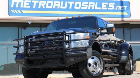 2016 Ford Super Duty F-350 Platinum — Pickup Truck — 212,639 mi — Arlington, TX