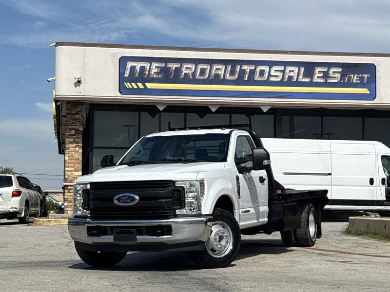2018 Ford Super Duty F-350 Chassis Cab XL — Chassis Cab Truck — 155,586 mi — Arlington, TX