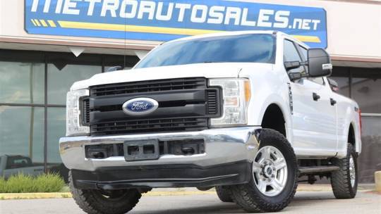 2017 Ford Super Duty F-250 XL — Pickup Truck — 195,336 mi — Arlington, TX