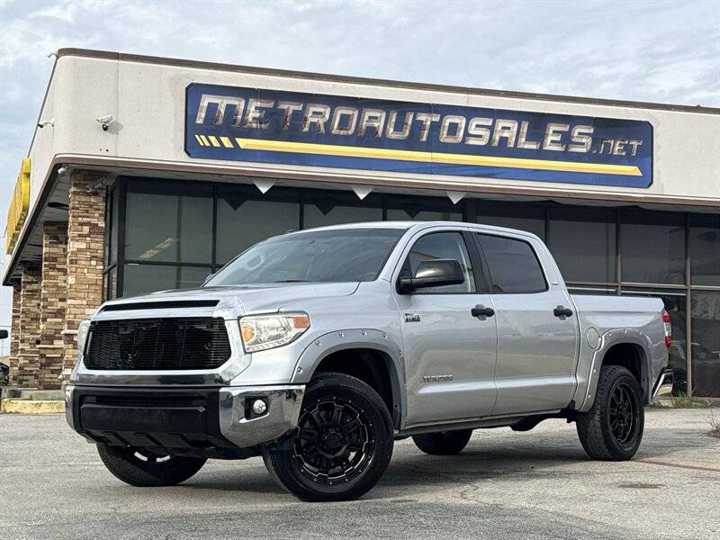 2015 Toyota Tundra SR5