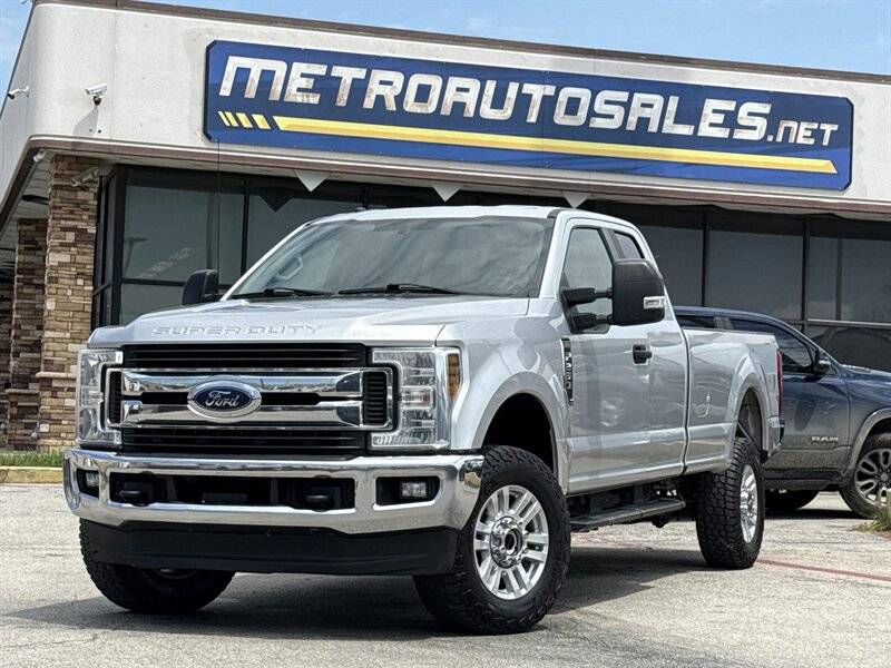 2019 Ford Super Duty F-250 XLT — Pickup Truck — 218,243 mi — Arlington, TX