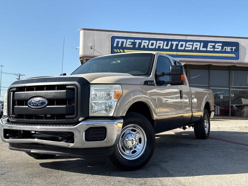 2015 Ford Super Duty F-250 XL — Pickup Truck — 133,939 mi — Arlington, TX