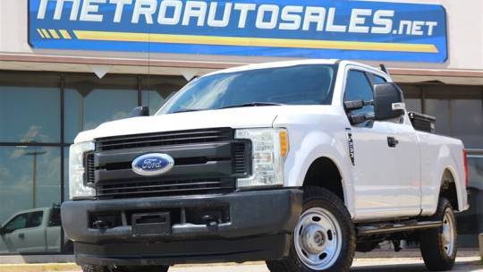 2017 Ford Super Duty F-250 XL — Pickup Truck — 210,675 mi — Arlington, TX