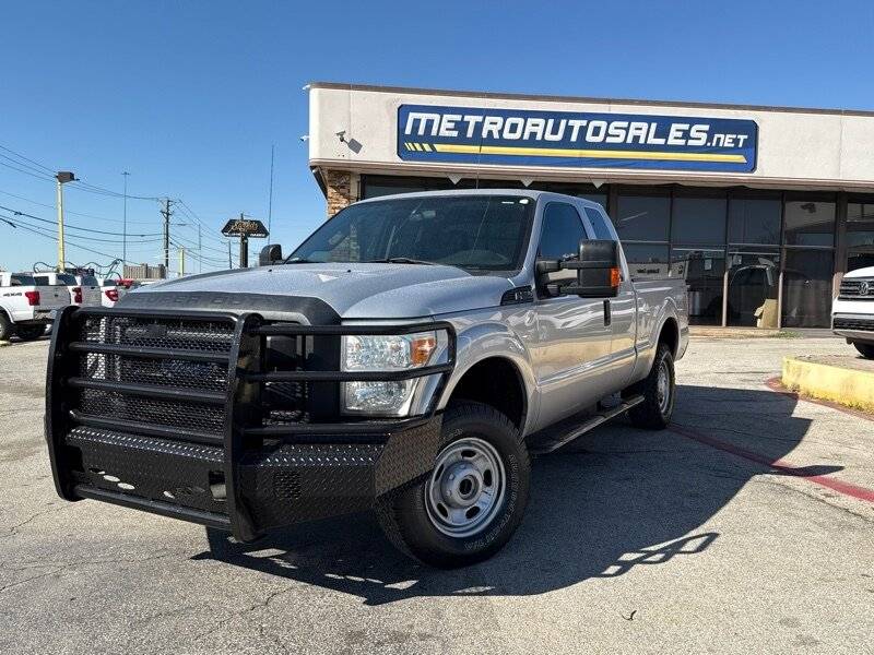 2016 Ford Super Duty F-250 XL — Pickup Truck — 173,706 mi — Arlington, TX