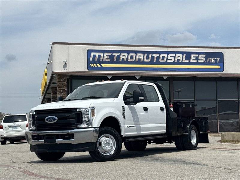2018 Ford Super Duty F-350 Chassis Cab XL — Chassis Cab Truck — 158,629 mi — Arlington, TX