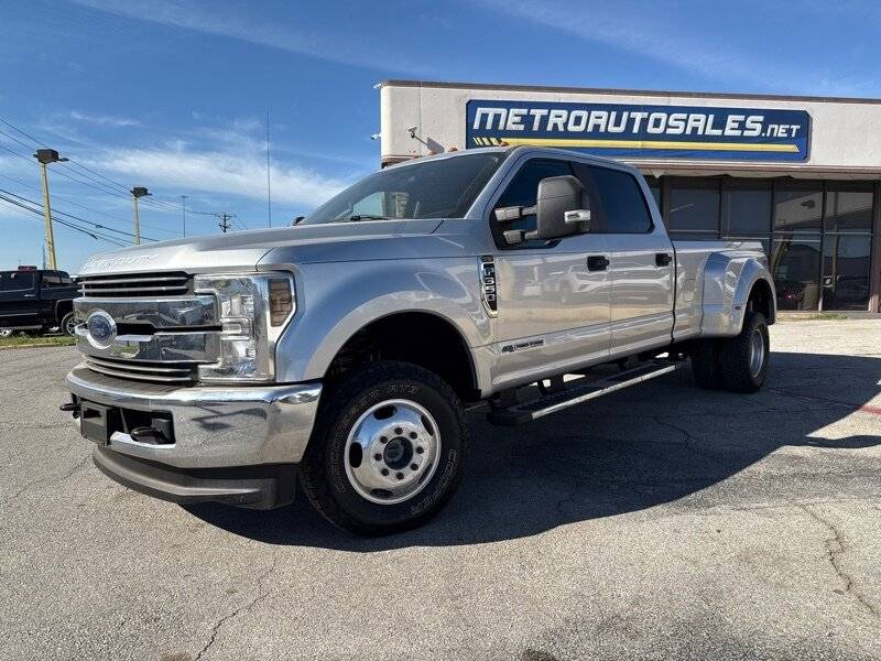 2019 Ford Super Duty F-350 XL — Pickup Truck — 133,412 mi — Arlington, TX