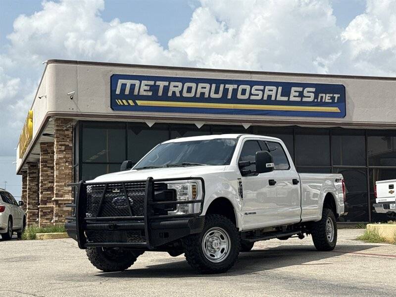 2019 Ford Super Duty F-350 XL — Pickup Truck — 124,218 mi — Arlington, TX